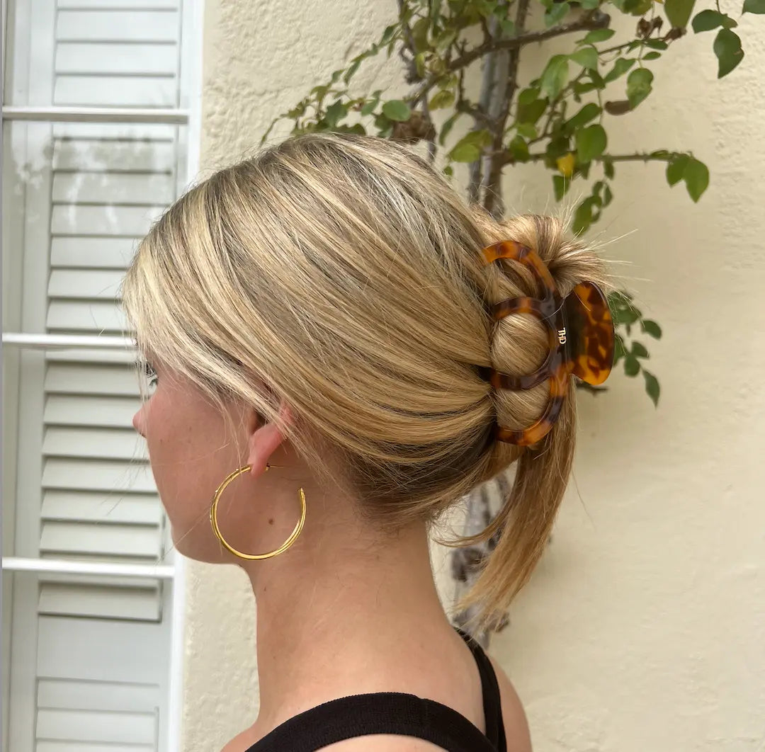 Acetate Oversized Octopus Claw in Classic Turtle