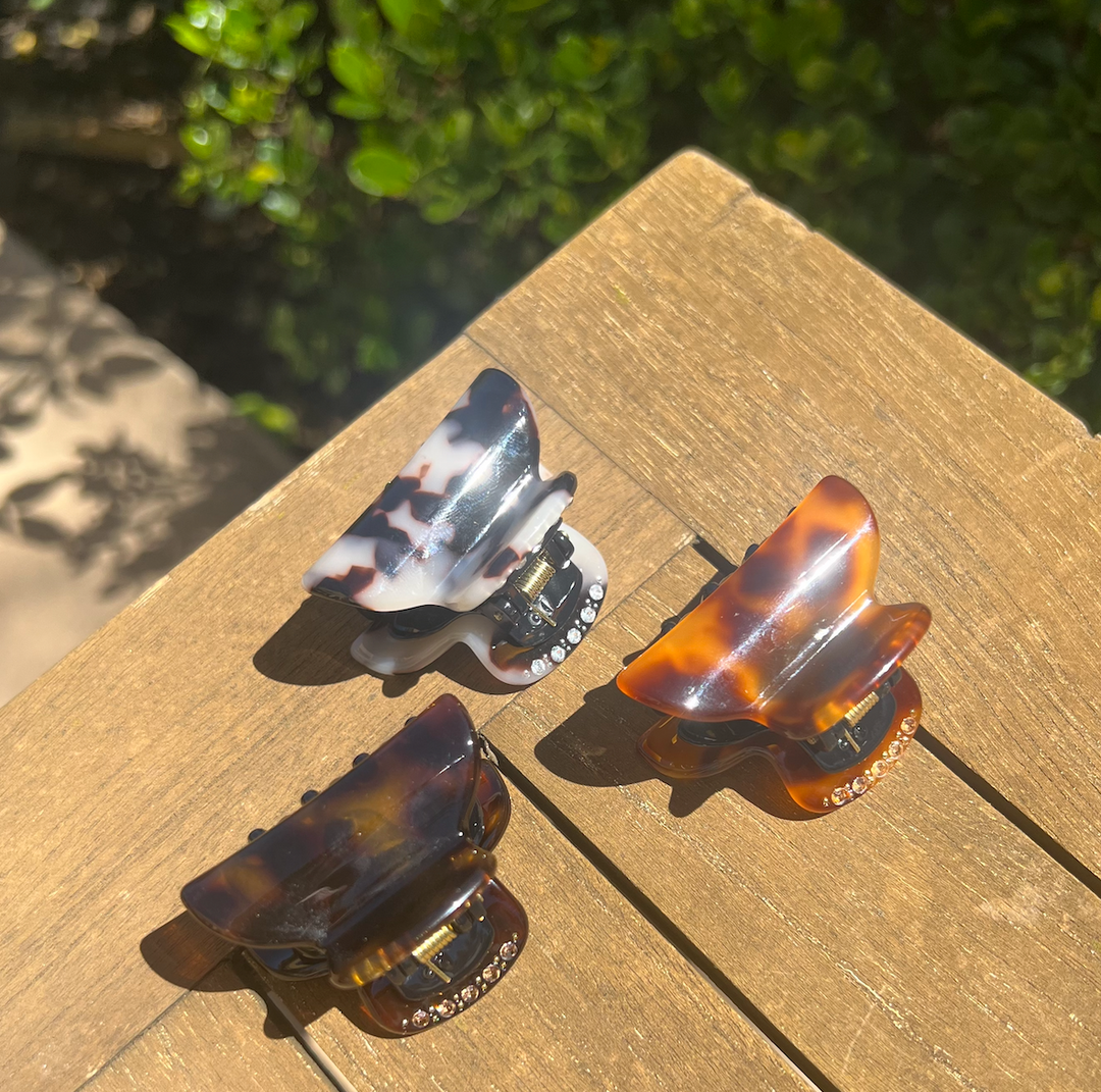 Acetate Small Hair Claw & crystals –  Classic Brown Tortoise