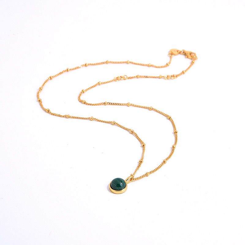 Lunar necklace green malacite and gold