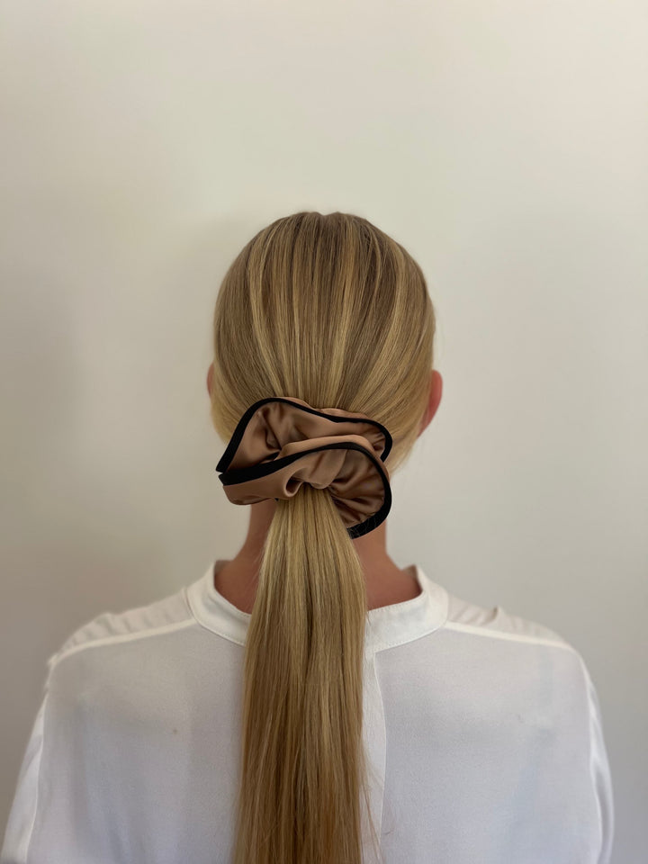 Scrunchie- Mocha with Black trim