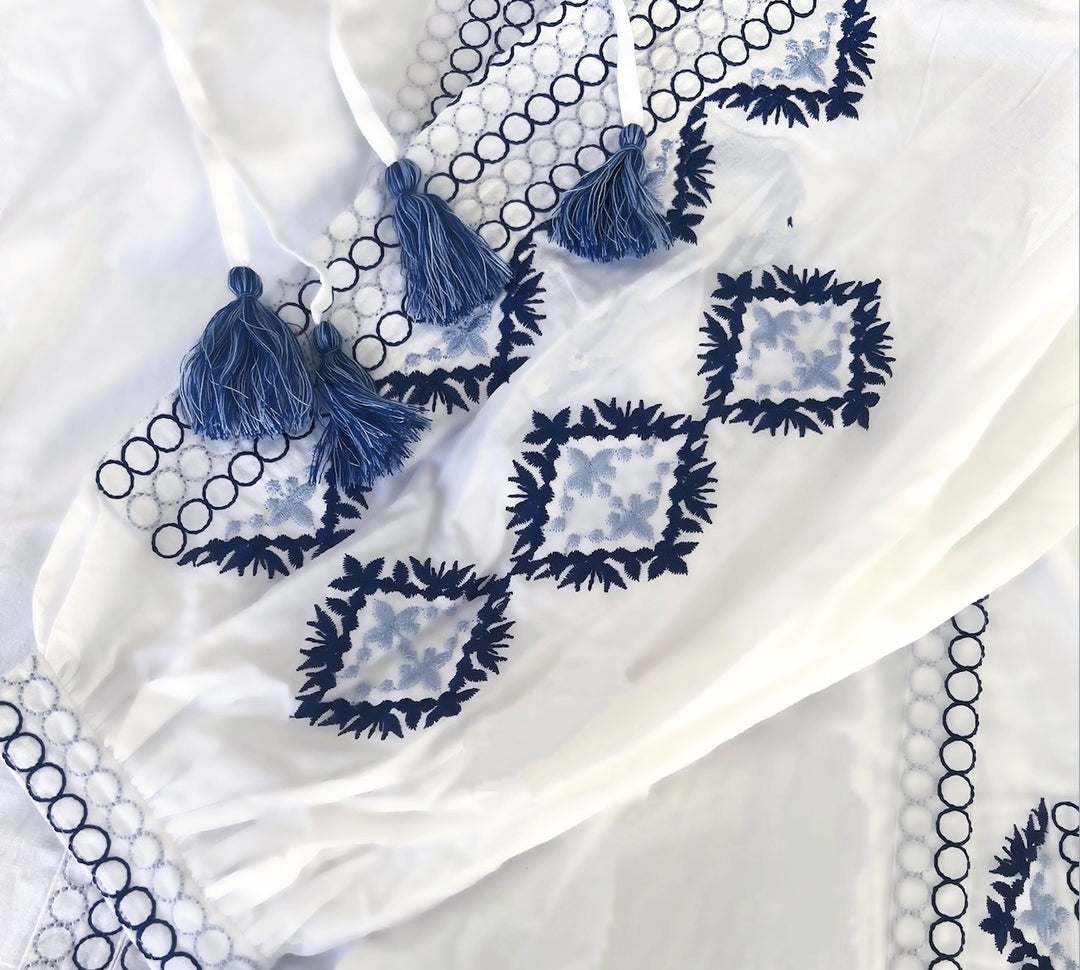 Dress - Embroidered cotton Santorini