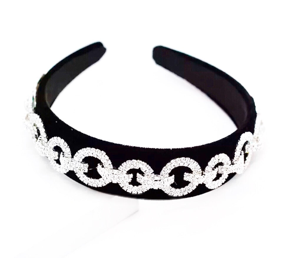 WS - Embellished Chain Chanel look Headband on Black Velvet 746935191023