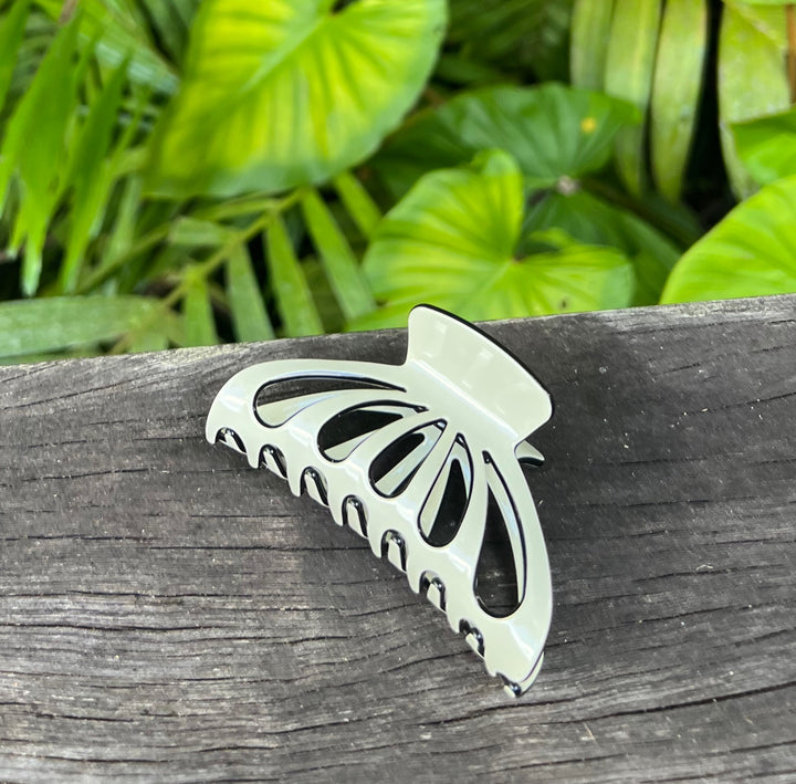 Premium Large Acetate HairClaw in Ivory with Black Trim