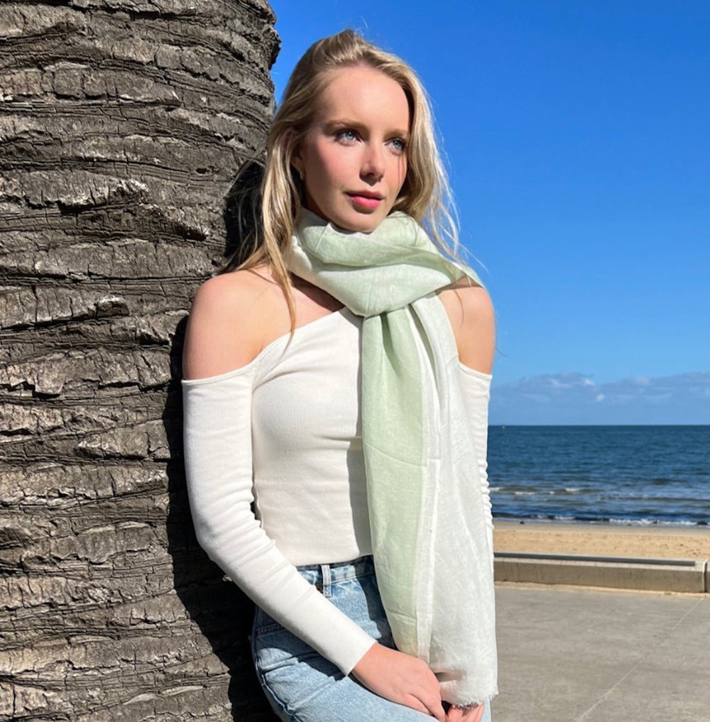 Linen Handwoven Ombre Scarf in GreenAsh/White