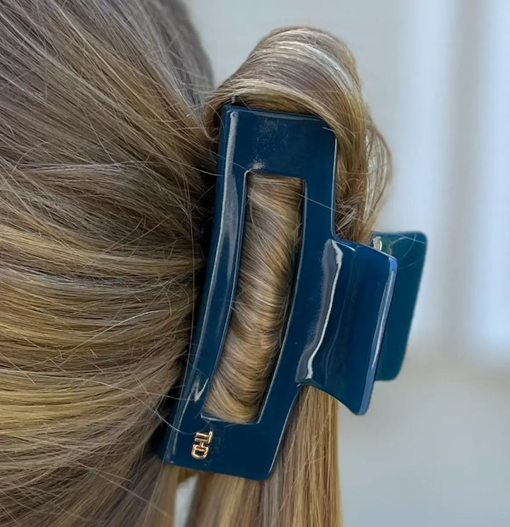 Acetate Rectangular Hair Claw in Blue Perennial