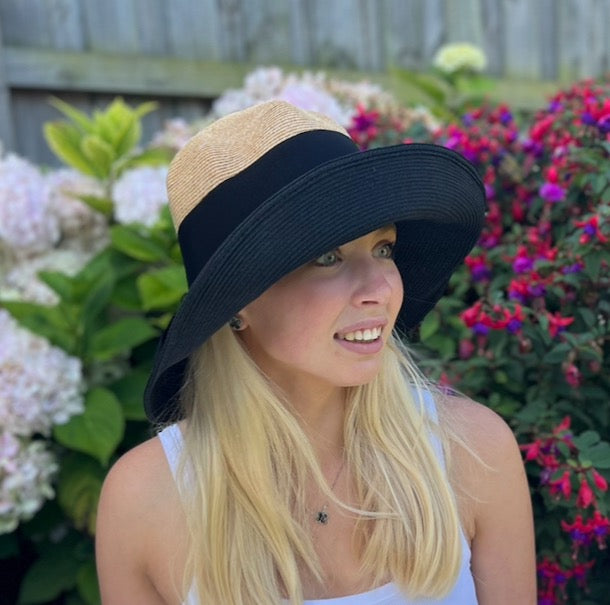 Premium Foldable Fisherman Hat with Bow in Black & Natural