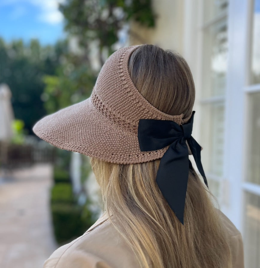 Visor Foldable & Black Ribbon in Golden Straw