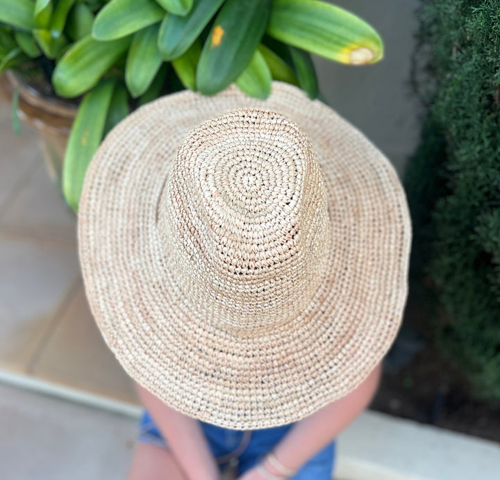 Jessie Raffia Cowboy Hat & Tie- natural