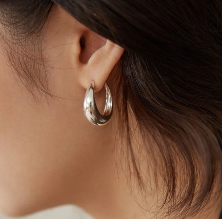 Charlotte Hoop in Sterling Silver Earrings