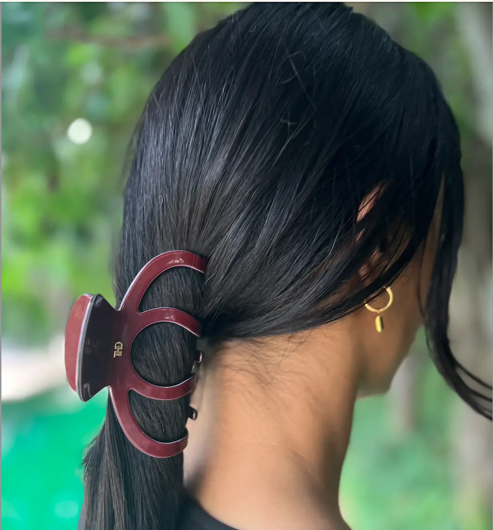 WS Octopus Acetate Hair Claw in Wine Red