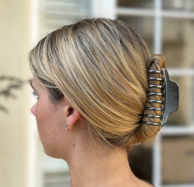 Oversized Metal Hair Claw Clip in Hermatite