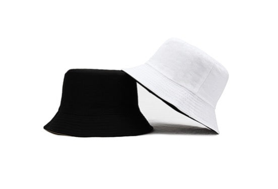 Bucket Hat - reversible in Black/White