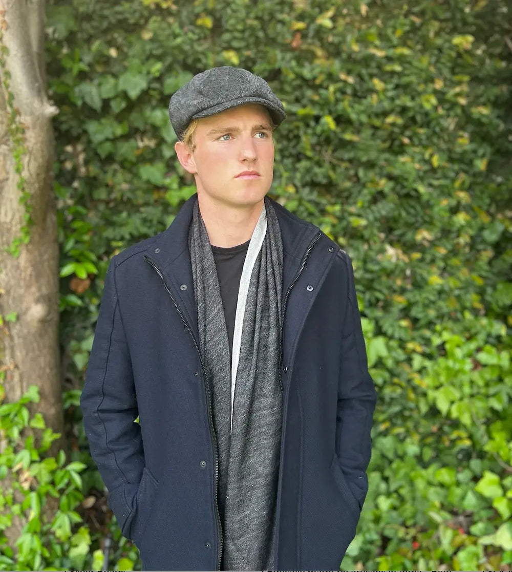 Scarf - Unisex Cashmere/ Mulberry Silk Scarf in Black & light grey