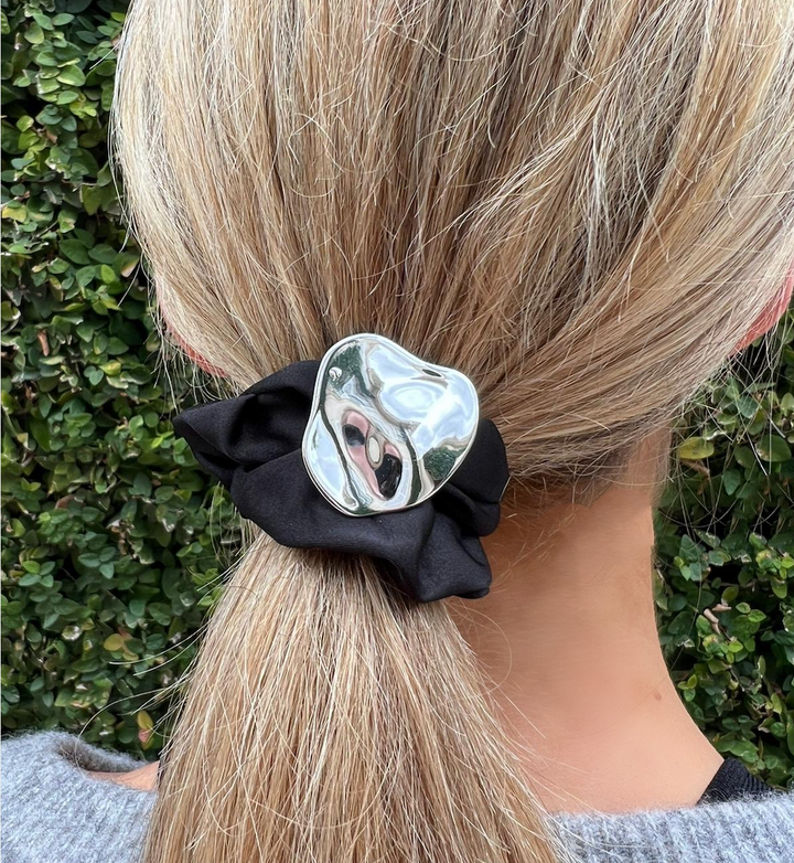 Scrunchie - Silver Touch