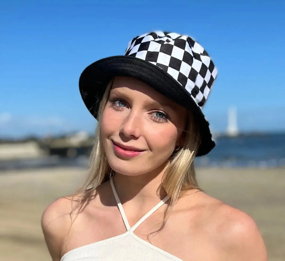 Bucket Hat - Reversible black/white check