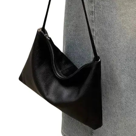 Parisienne cowhide shoulder bag in Black