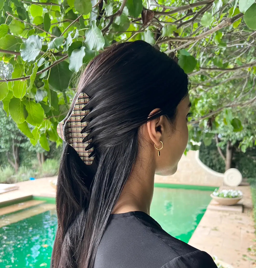 Cassandra acetate oversized Hair claw clip in Plaid