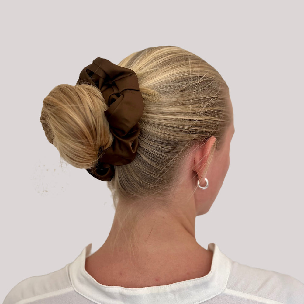 WS Scrunchie - Brown with brown trim