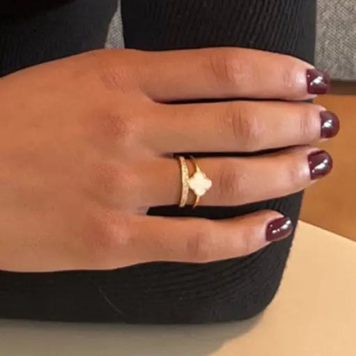 Cross ring in White & Rhinestones