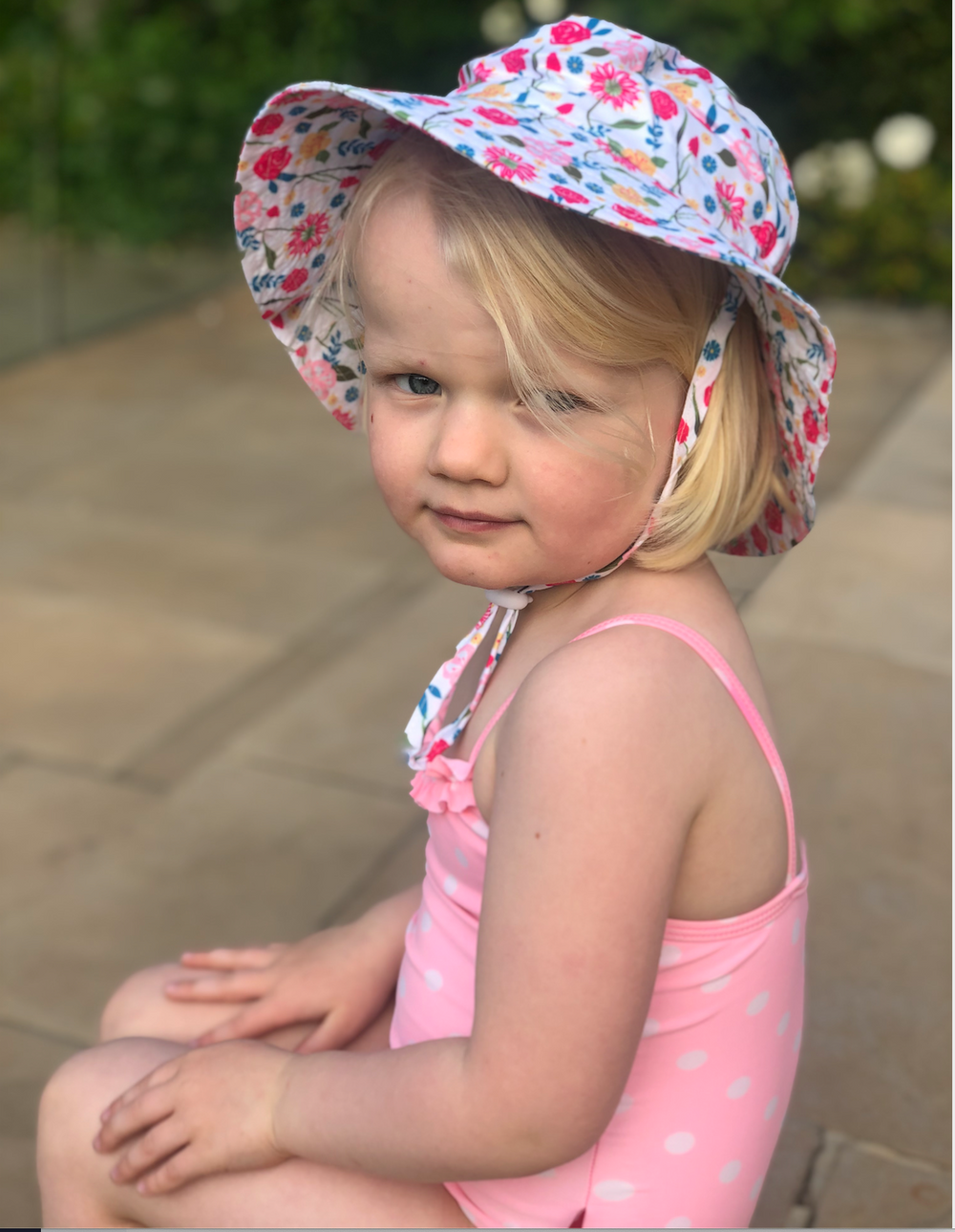 Flower Bucket Wide Brim  & Toggle -age 2-6