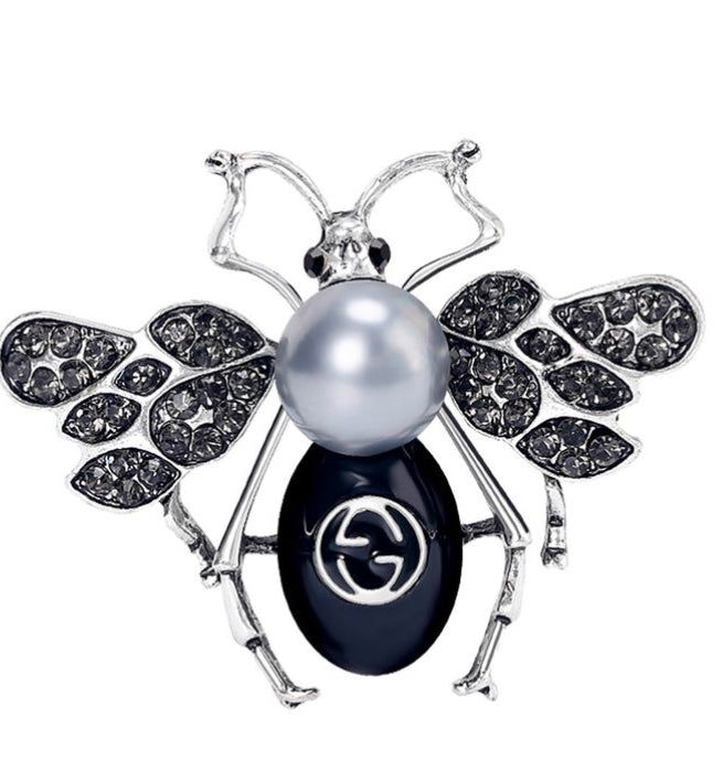 Brooch - French Grey Pearl Bee in Silver