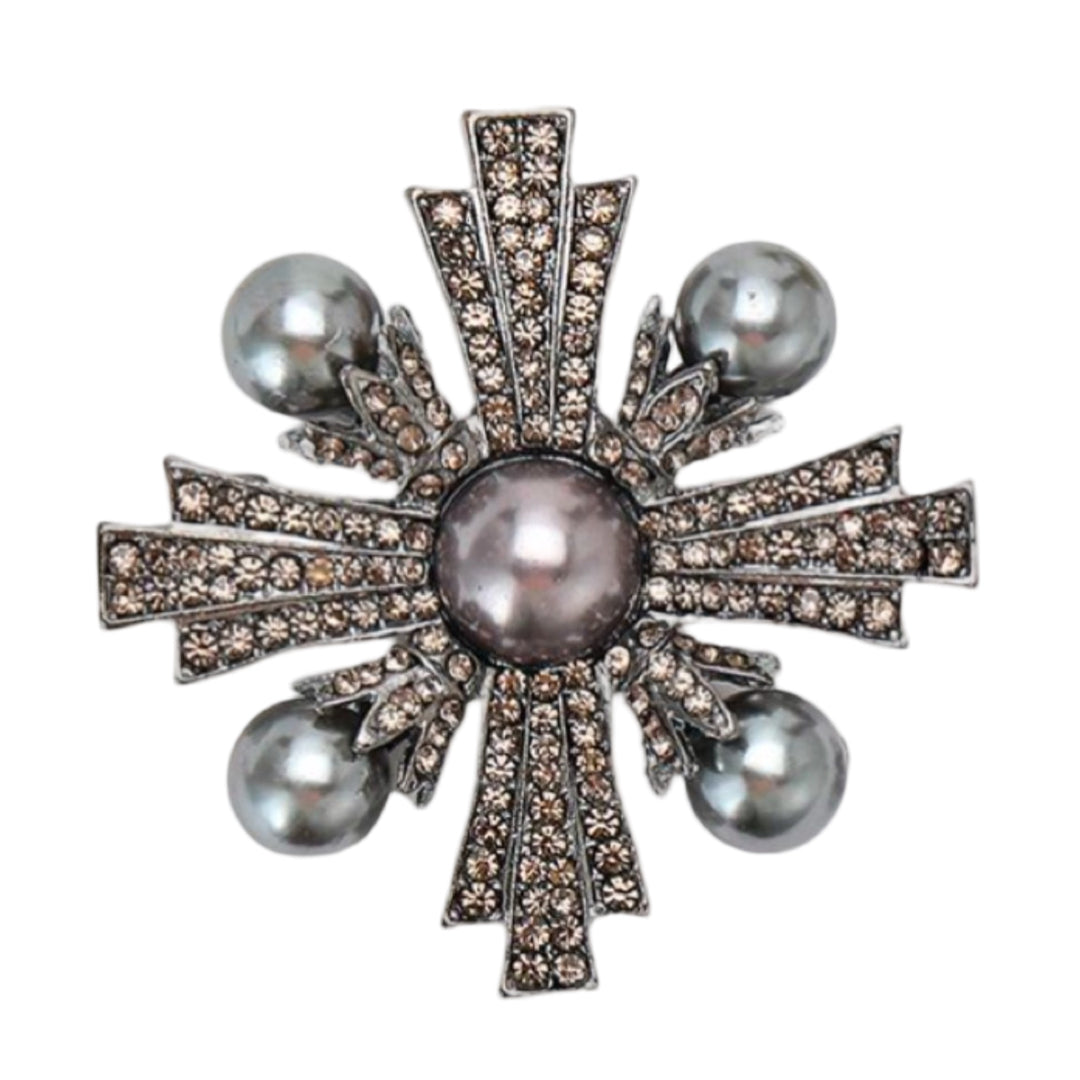 WS Brooch - Victoria Cross grey Pearl