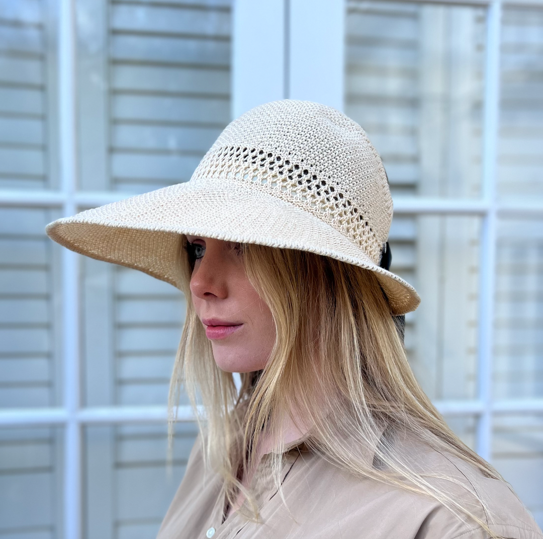 Visor Foldable with Ribbon in Beige
