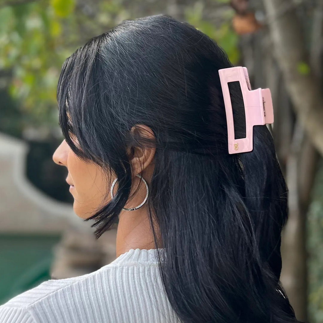 WS Cellulose Acetate Oversized Rectangle Hair Claw - Pink - Image 1