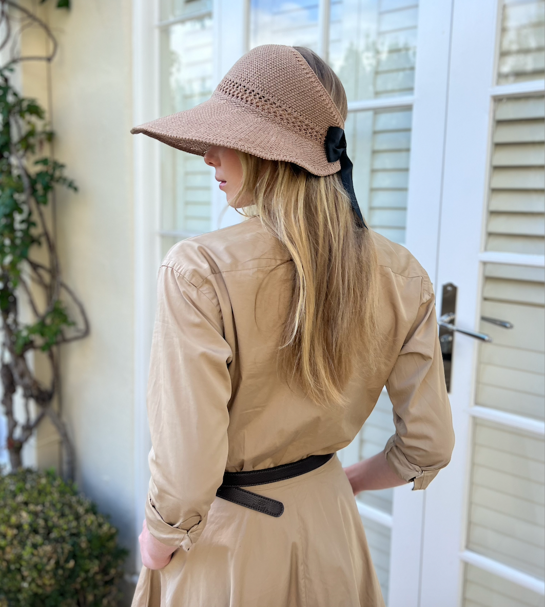 Visor Foldable & Black Ribbon in Golden Straw