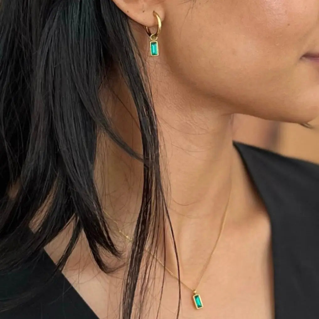 WS Baguette Necklace on Gold - Green - Image 1
