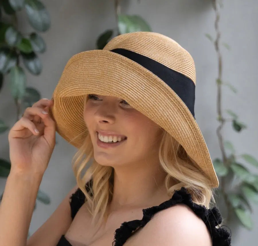 WS - Foldable Extended Brim Straw Hat with Bow - Natural - Image 1