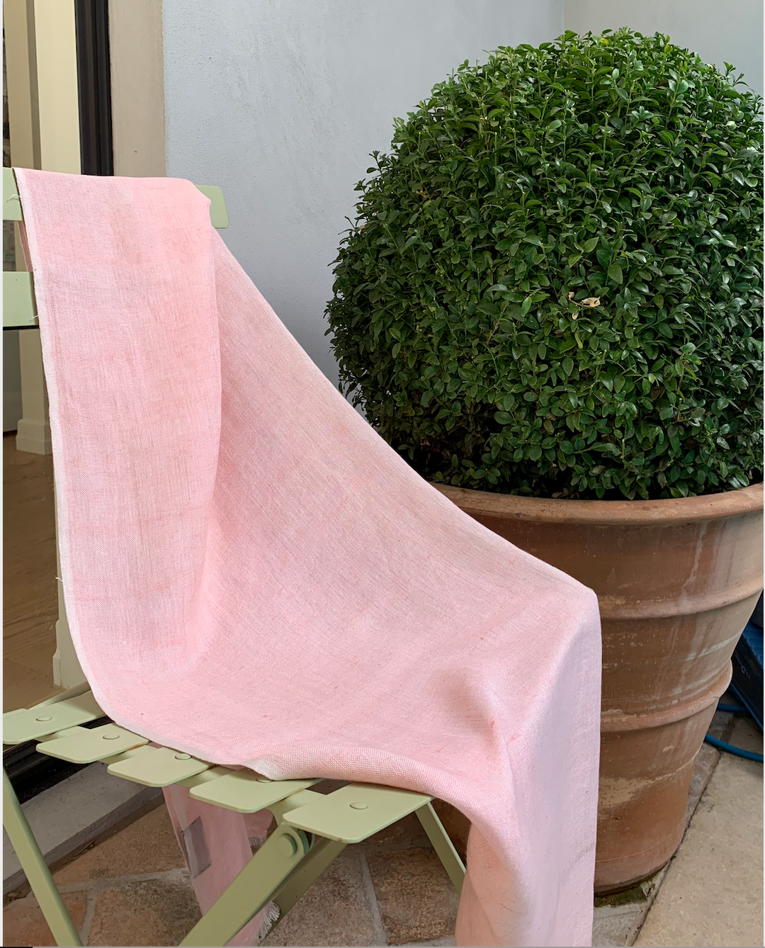 Linen Handwoven Scarf in Pink