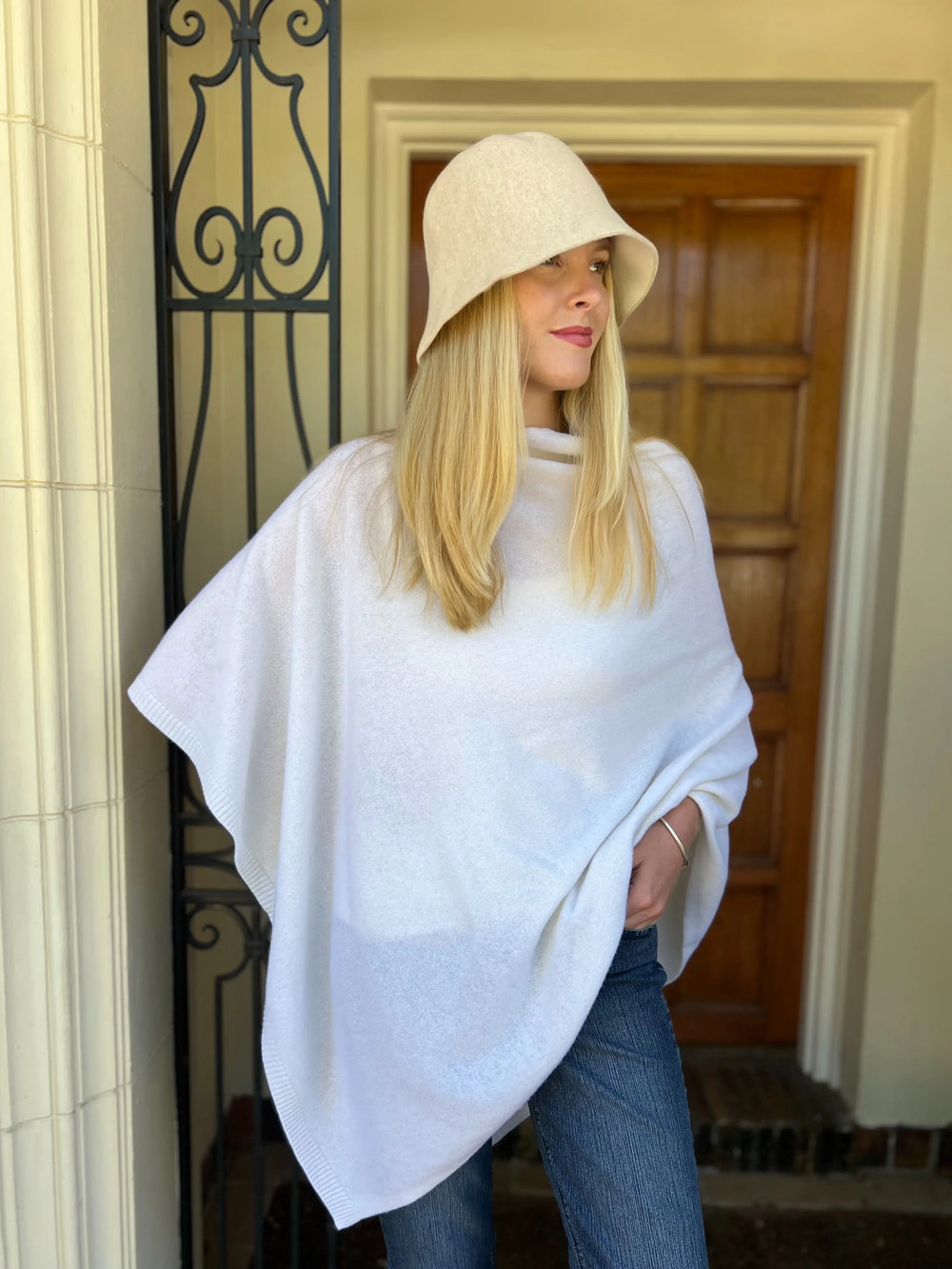 White Wool Chicago Topper- White