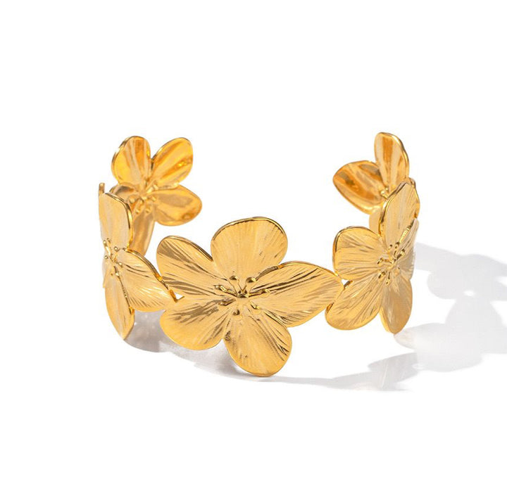 Hibiscus Gold Earrings
