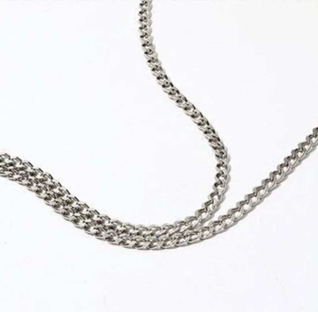 Parisienne cowhide shoulder bag in White