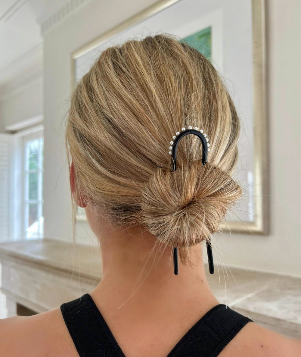 Premium Chignon/ U Pin - Black with pearls