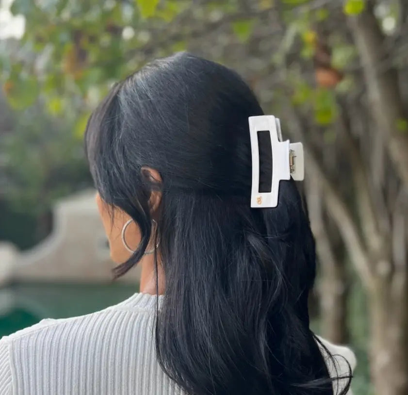 Large Acetate Rectangular Hair Claw in Gelato White