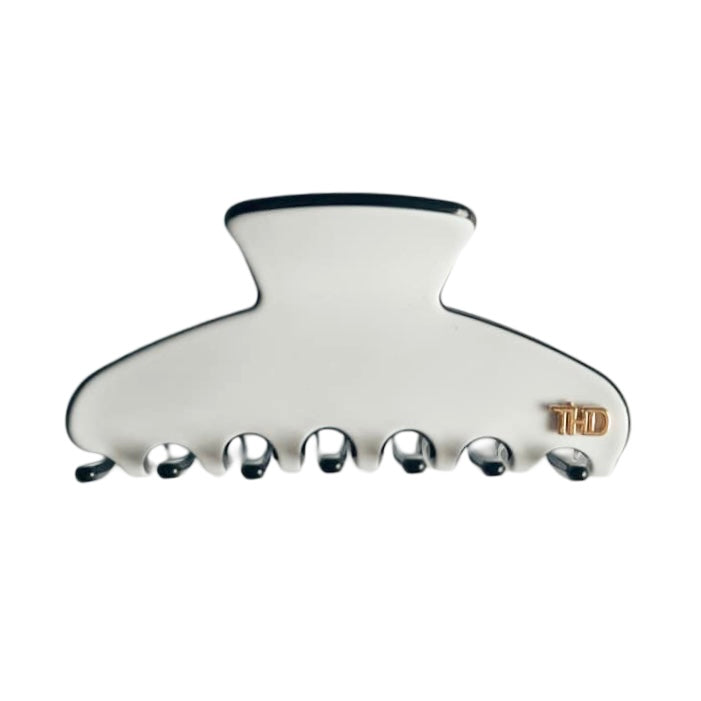 WS Acetate Medium Hair Claw – White & Black Trim