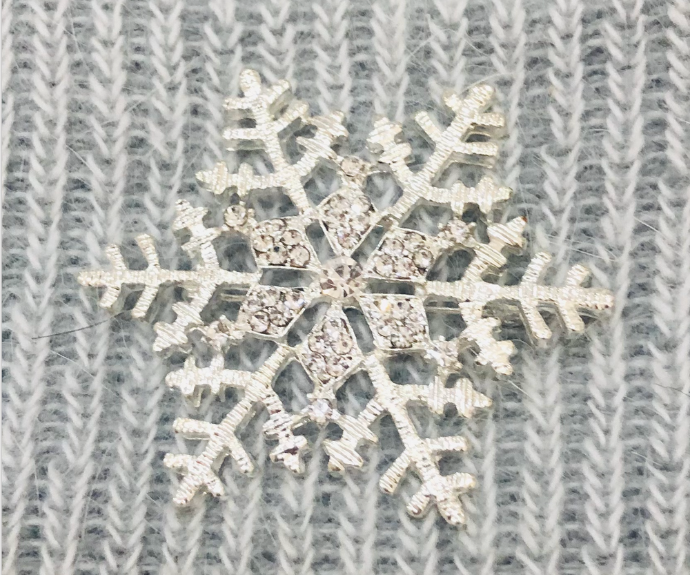Angora Blend Beanie with SnowFlake- Grey