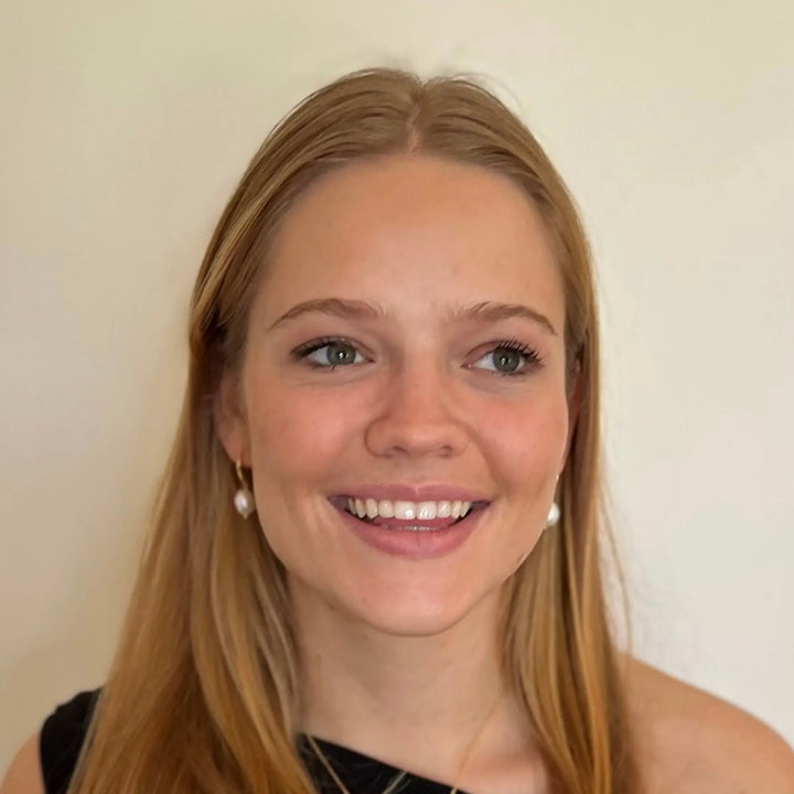 Haukea Baroque pearl earrings in 18 K gold plated sterling silver