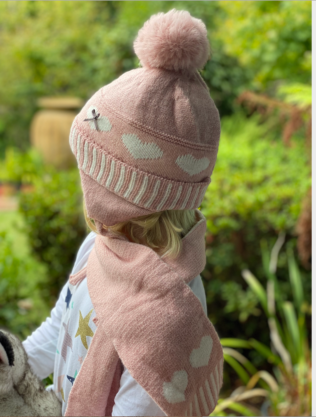KIDS Beanie knitted Pink & White Hearts & Scarf - 1-6yrs