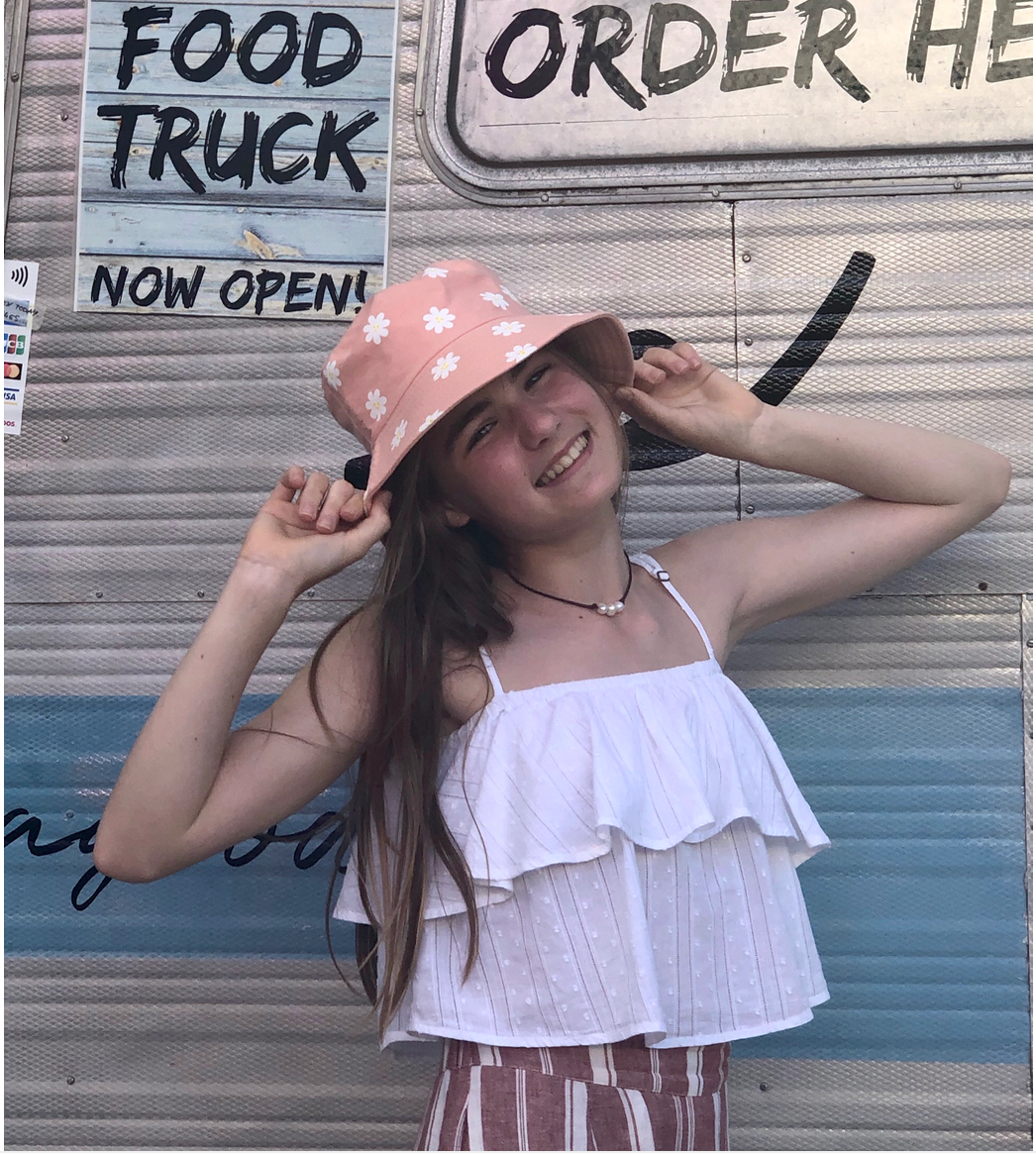 Bucket Hat - reversible in Pink daisy/Pink