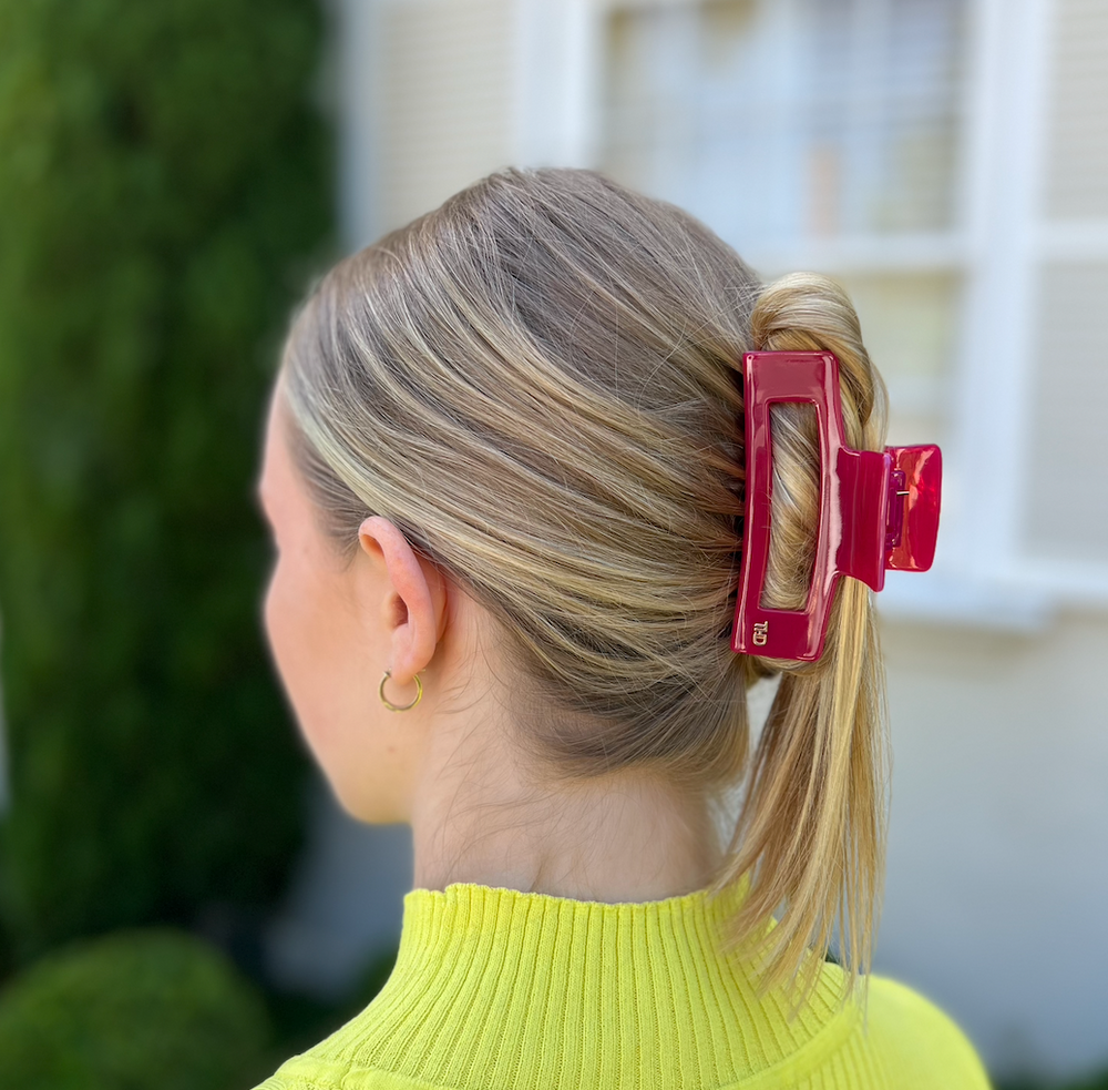WS Rectangular Hairclaw - Viva Magenta