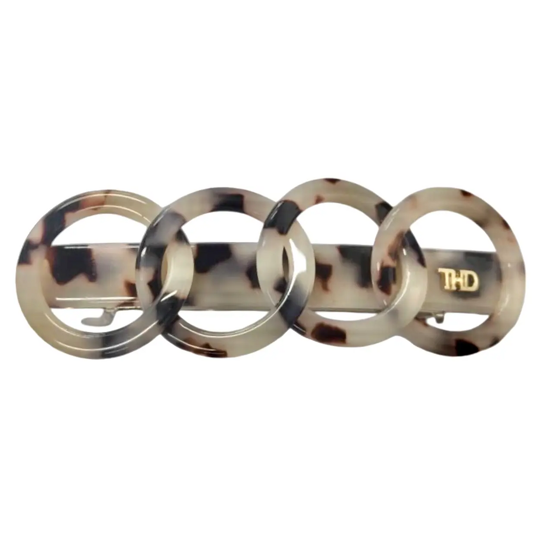 The Rings Barrette - Light Turtle