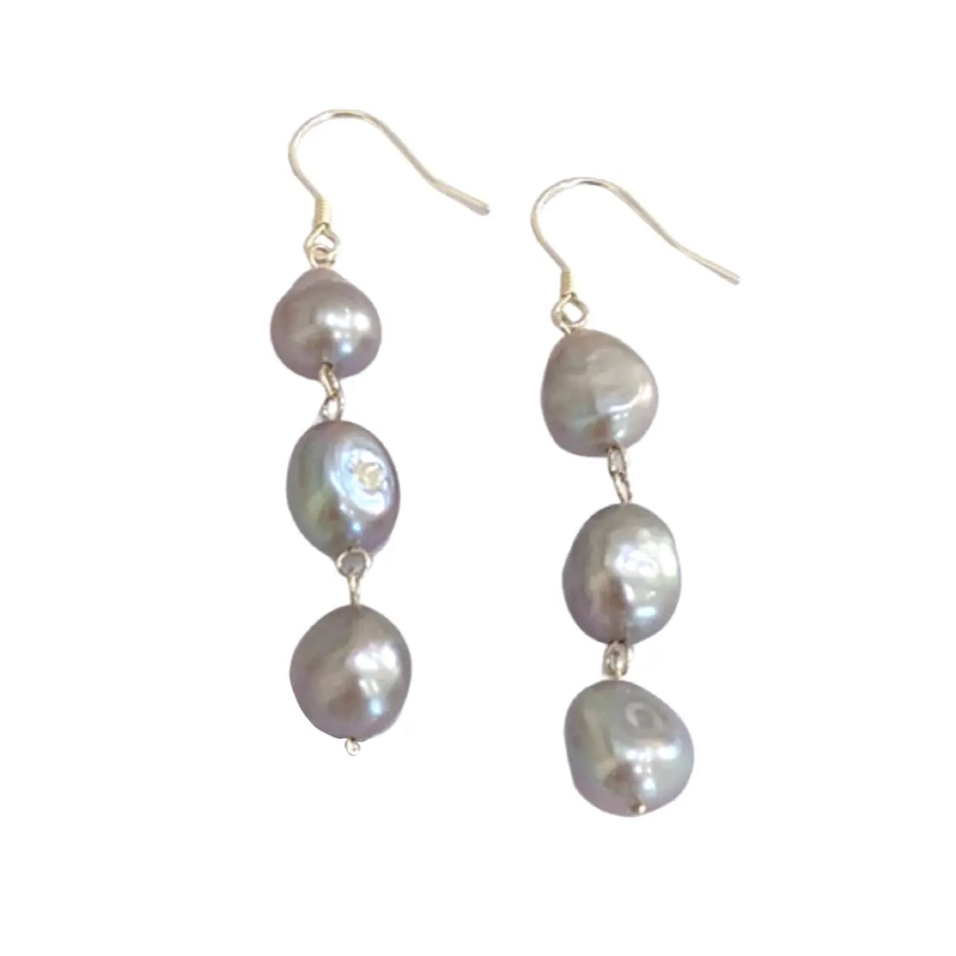 Trinity Pearl Earrings - Grey