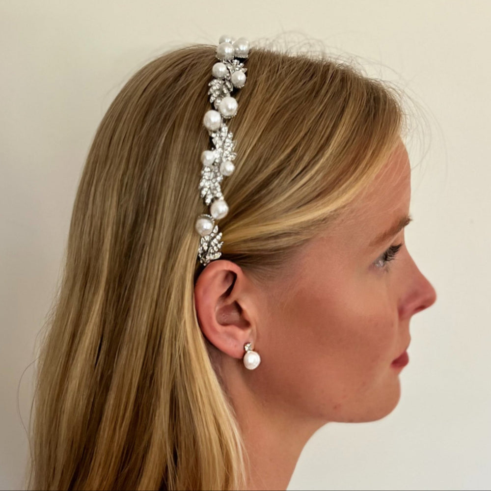 WS The Philly Crystal & Pearl Vine Crown