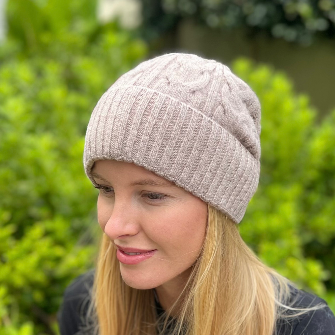WS - Cable wool knitted beanie -Light Fawn