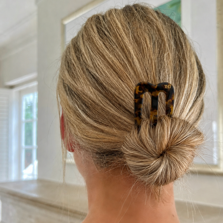 WS Acetate Chignon M Pin Tortoise - Gaia Tortoise - Image 1