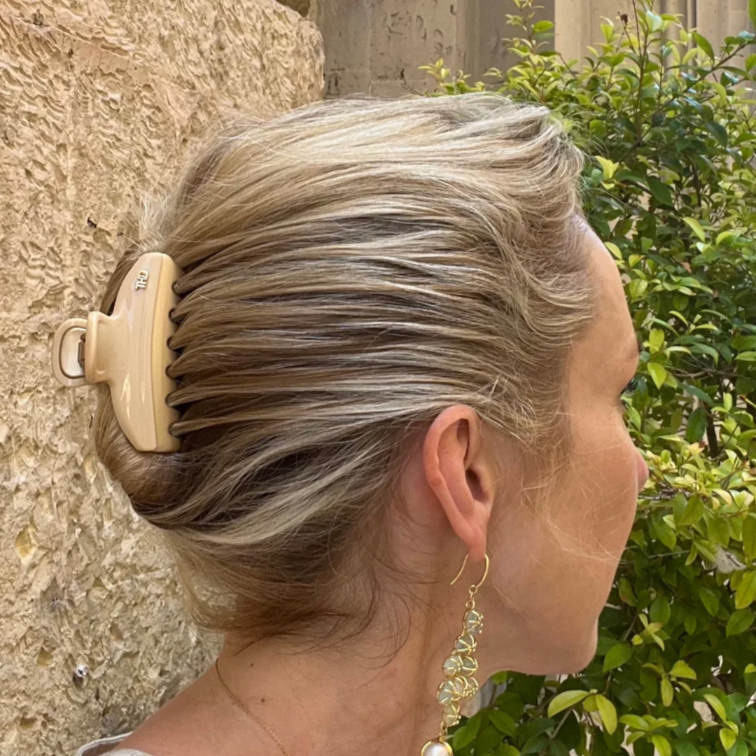 WS Acetate Athenae Hair claw Large - Nude - Image 1