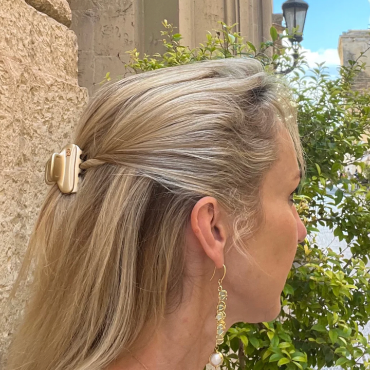 WS Acetate Athenae Hair Claw Medium - Nude - Image 1